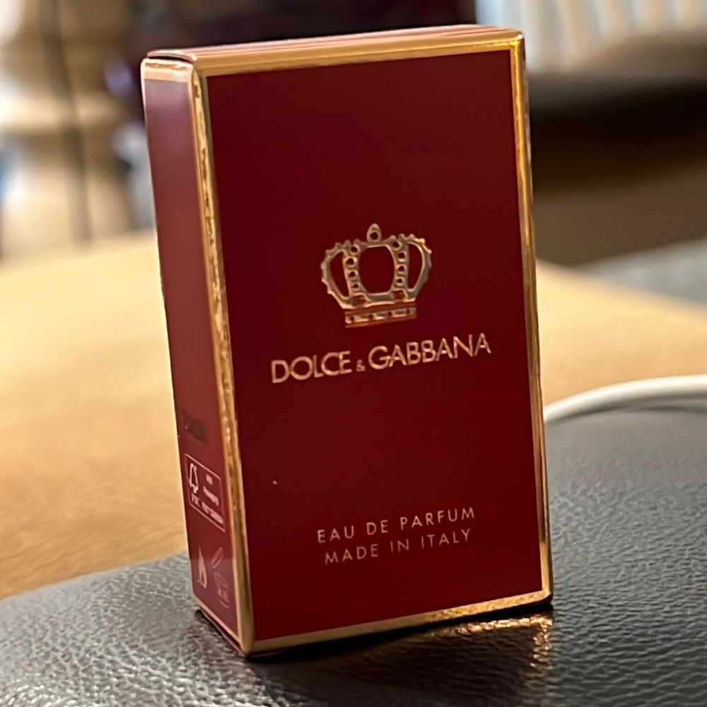 Dolce & Gabbana Q EDP SPLASH BOTTLE TRAVEL MINI NEW IN BOX
